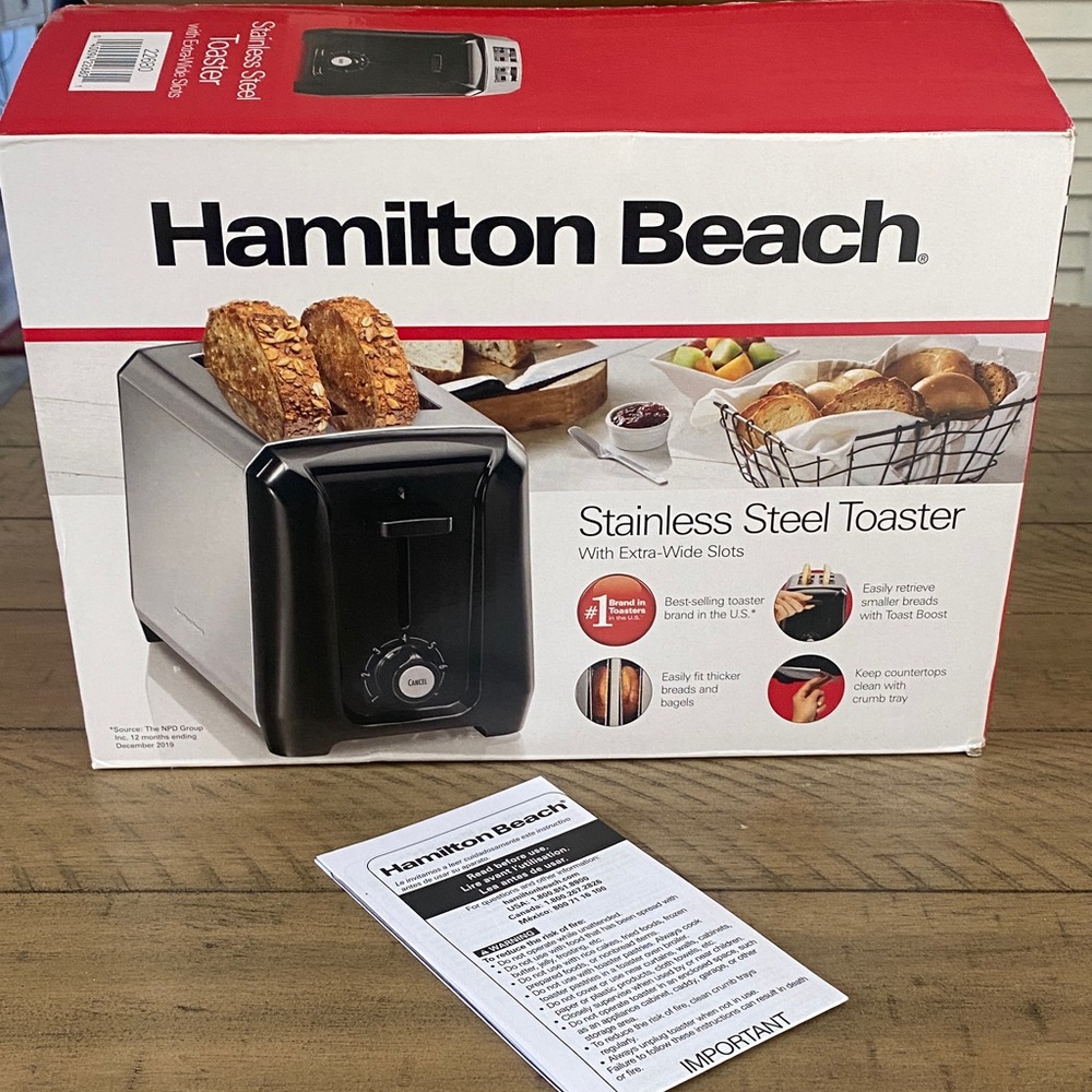 Hamilton Beach Silver and Black Toaster